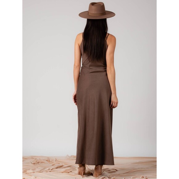 Lucca Couture JENN SEAM DETAILED SLIP DRESS-TAMARIND - Picture 2 of 4